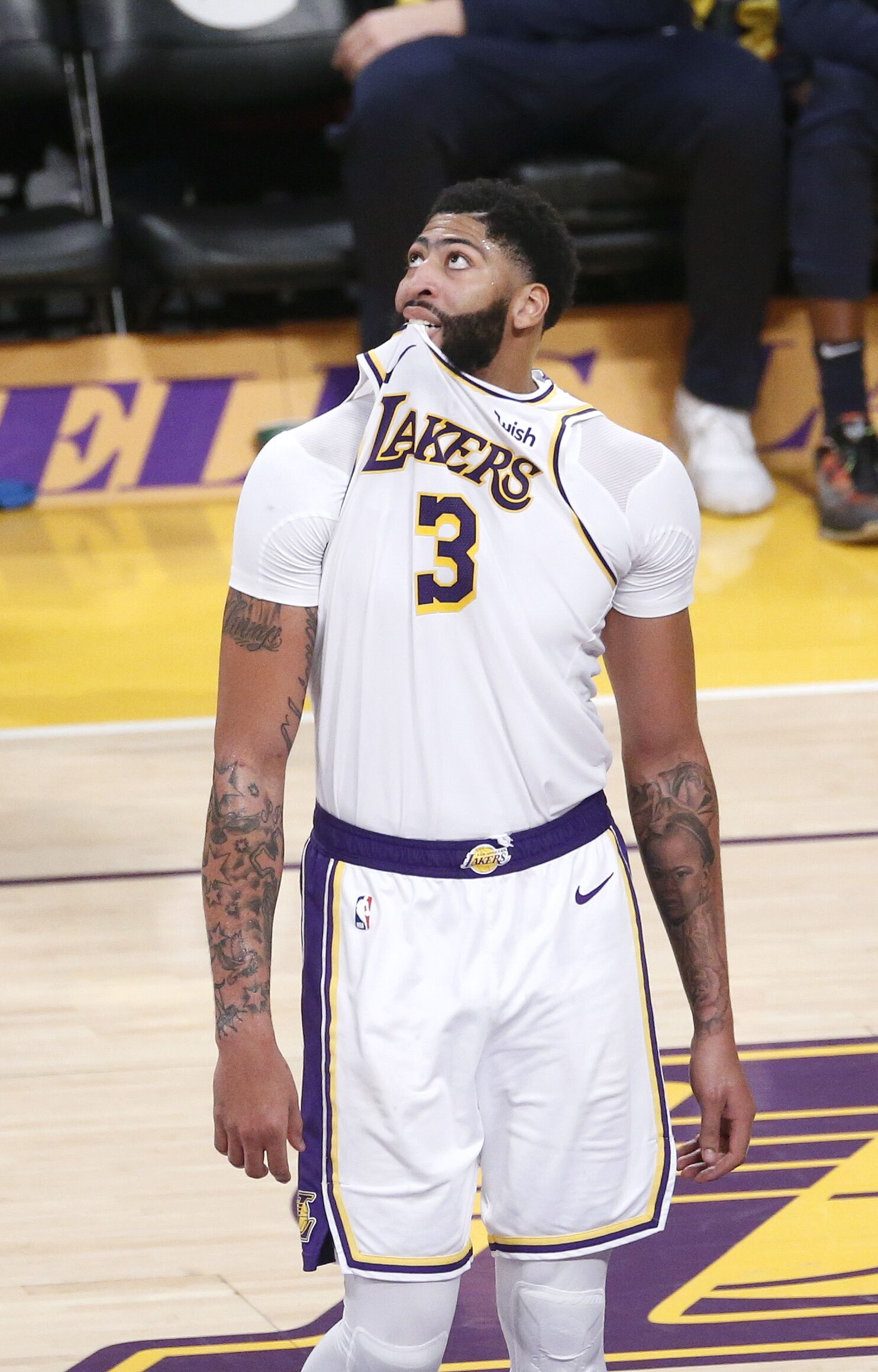 并非空穴来 并非空穴来