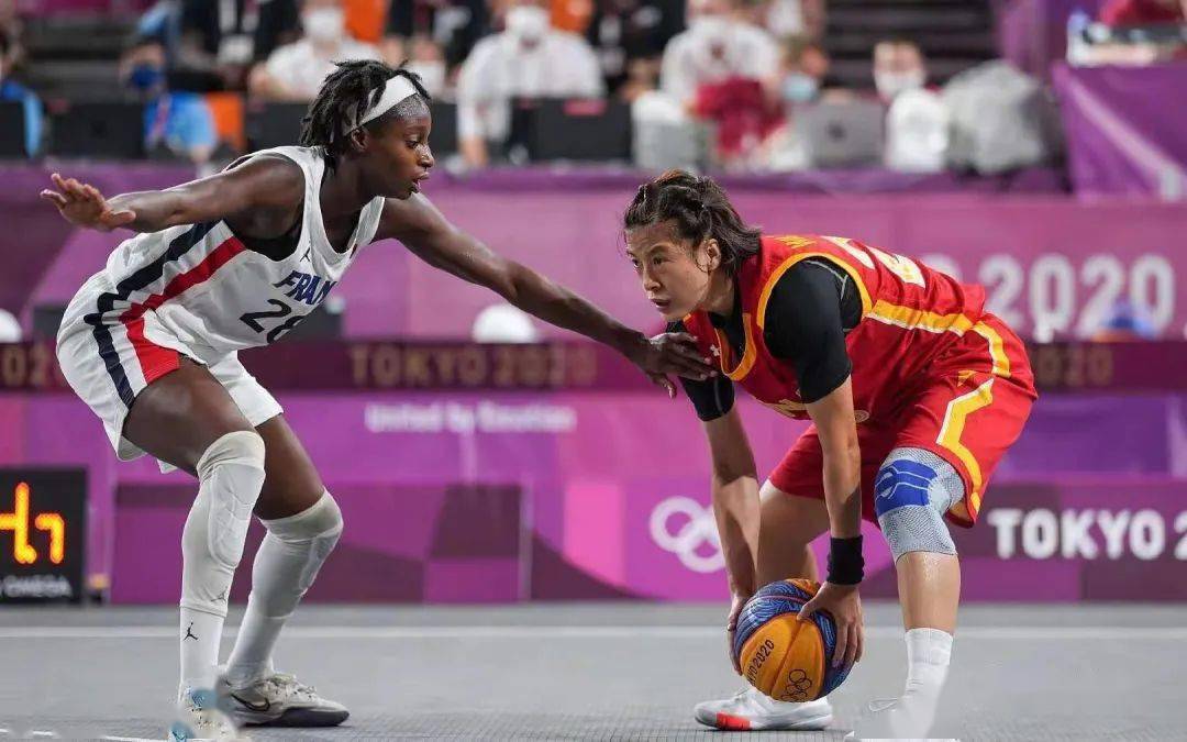 实现稳态输 实现稳态输